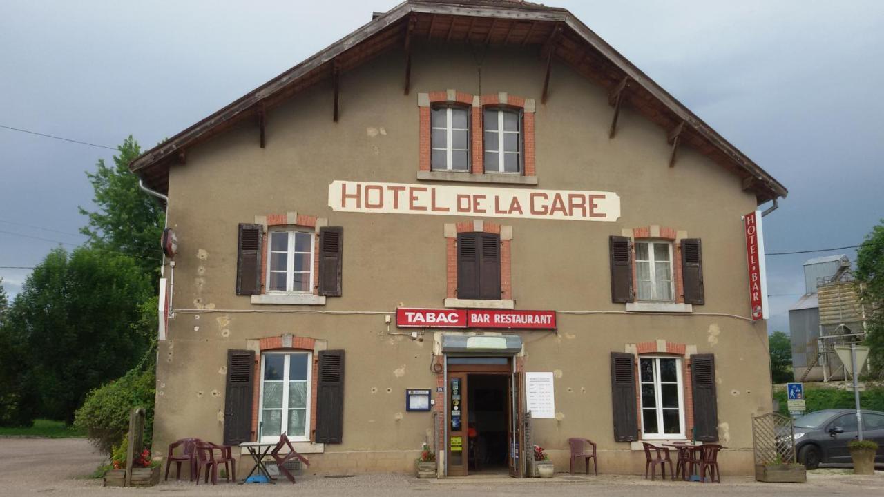 Hotel De La Gare Verchamp Exterior photo